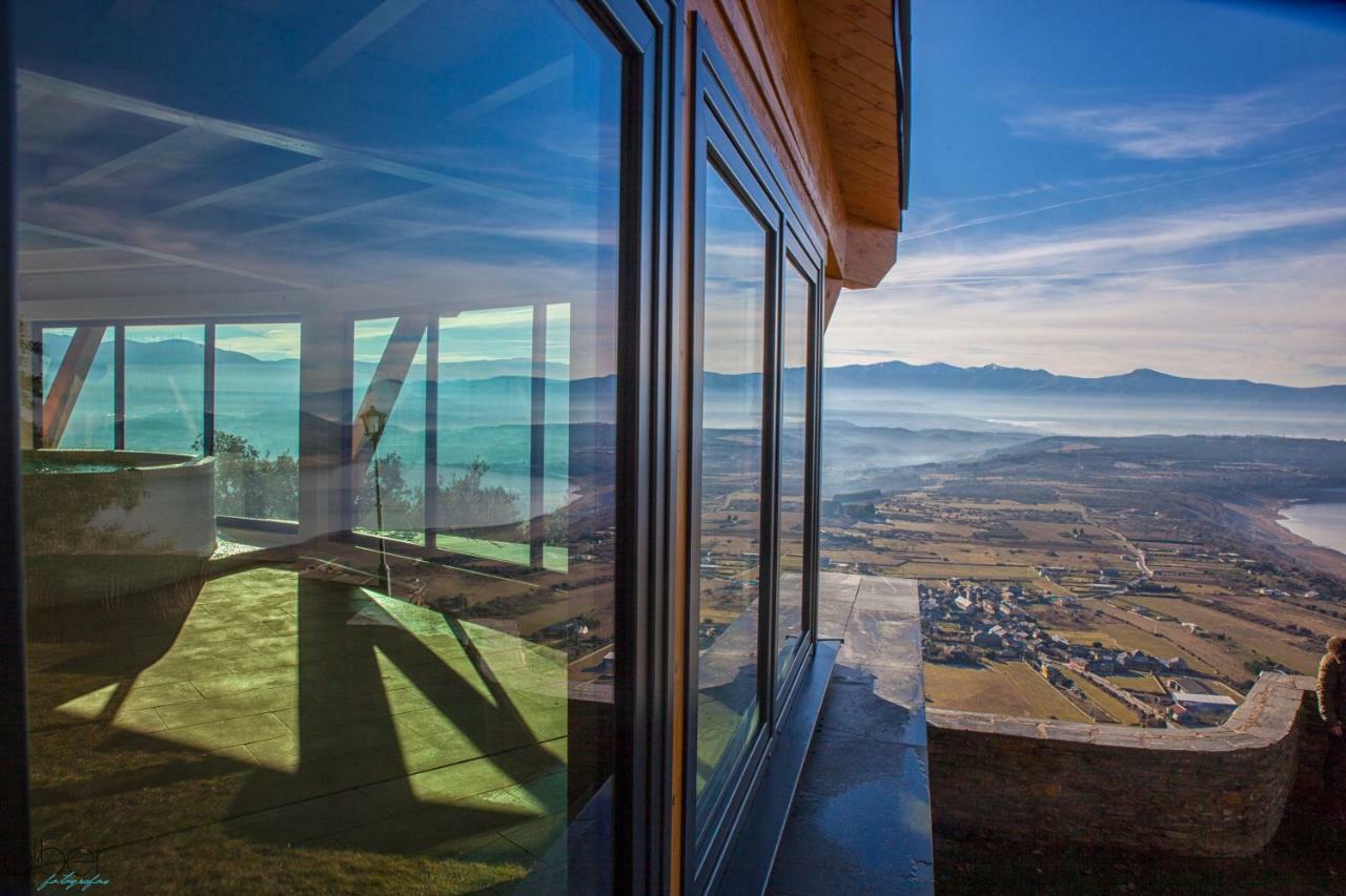 The Rock Suites & Spa Congosto Exterior foto