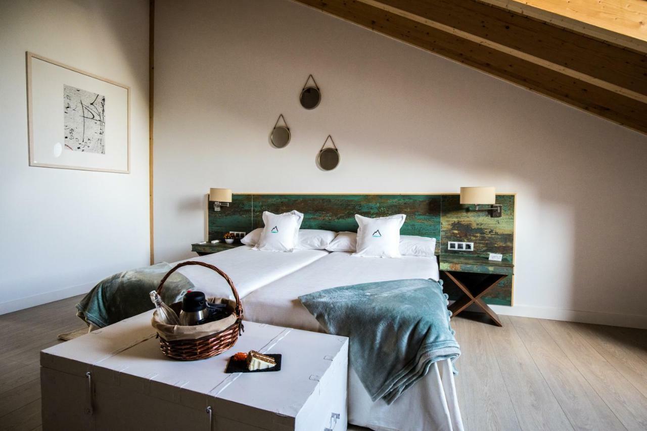 The Rock Suites & Spa Congosto Exterior foto